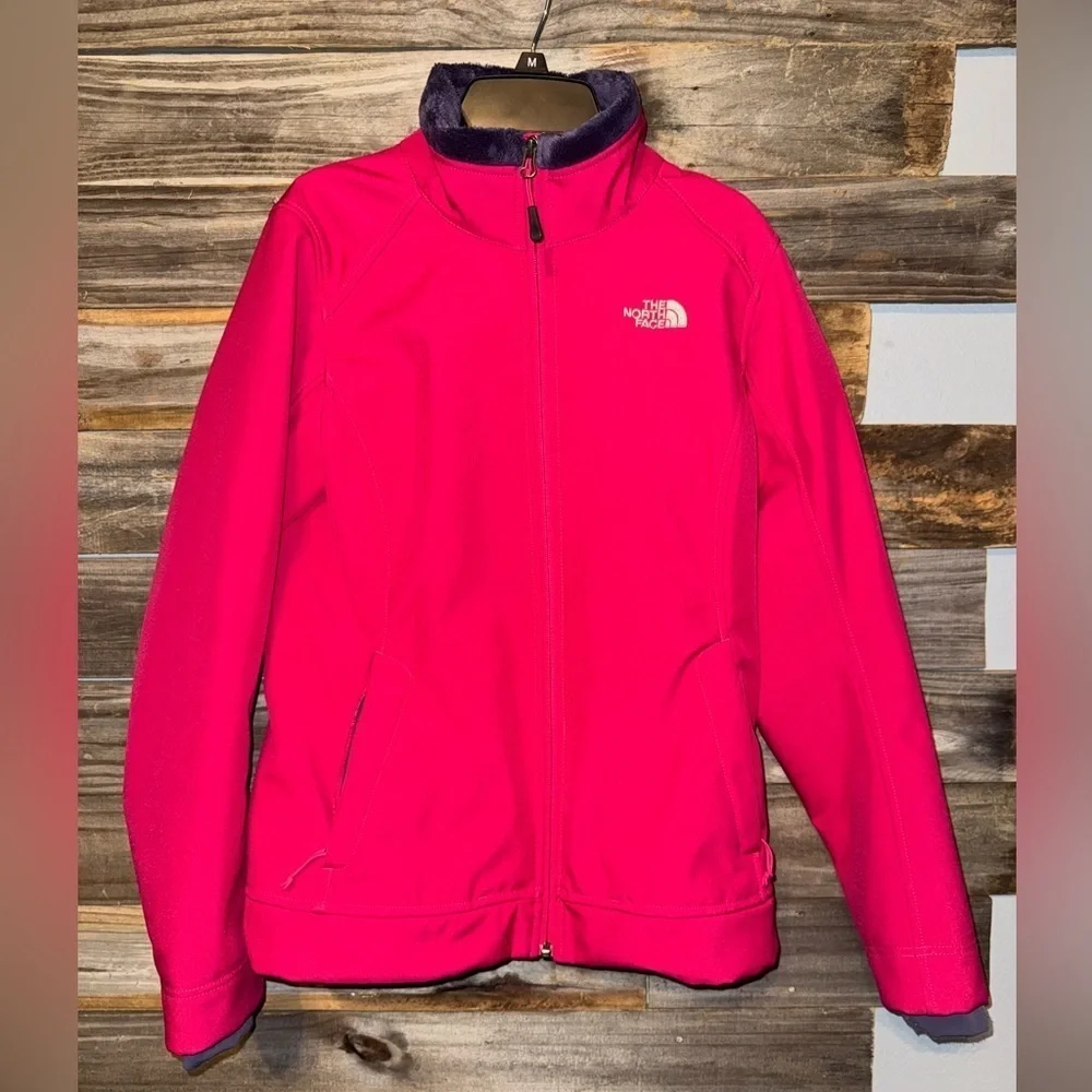 The North Face Chromium Thermal Jacket Color: Passion Pink- Small